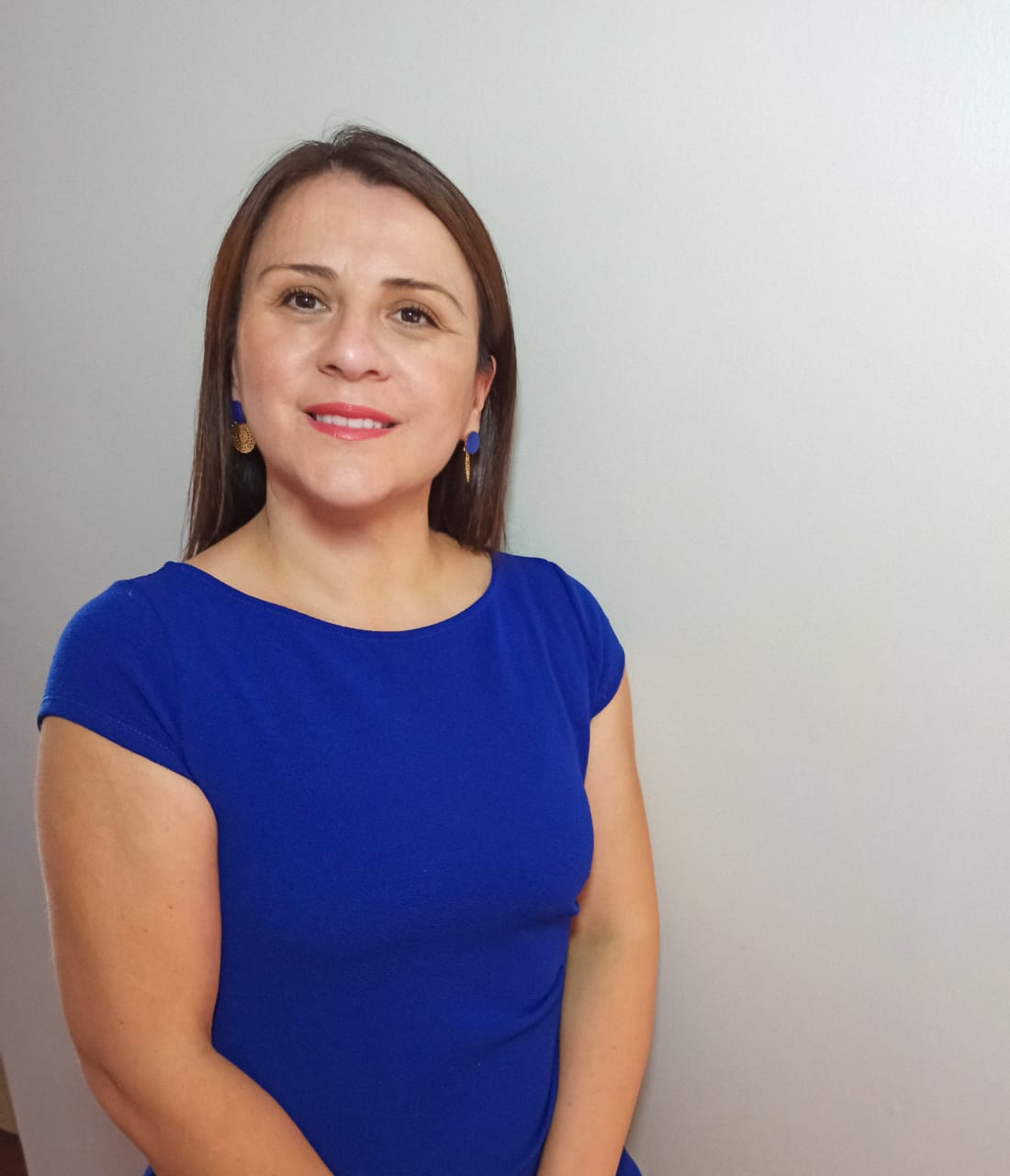 Sra. Claudia Medina